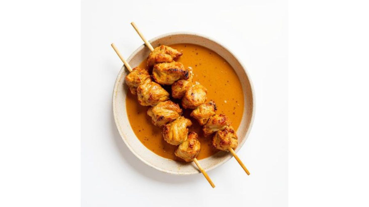 Thaise Kipsaté met Pindasaus